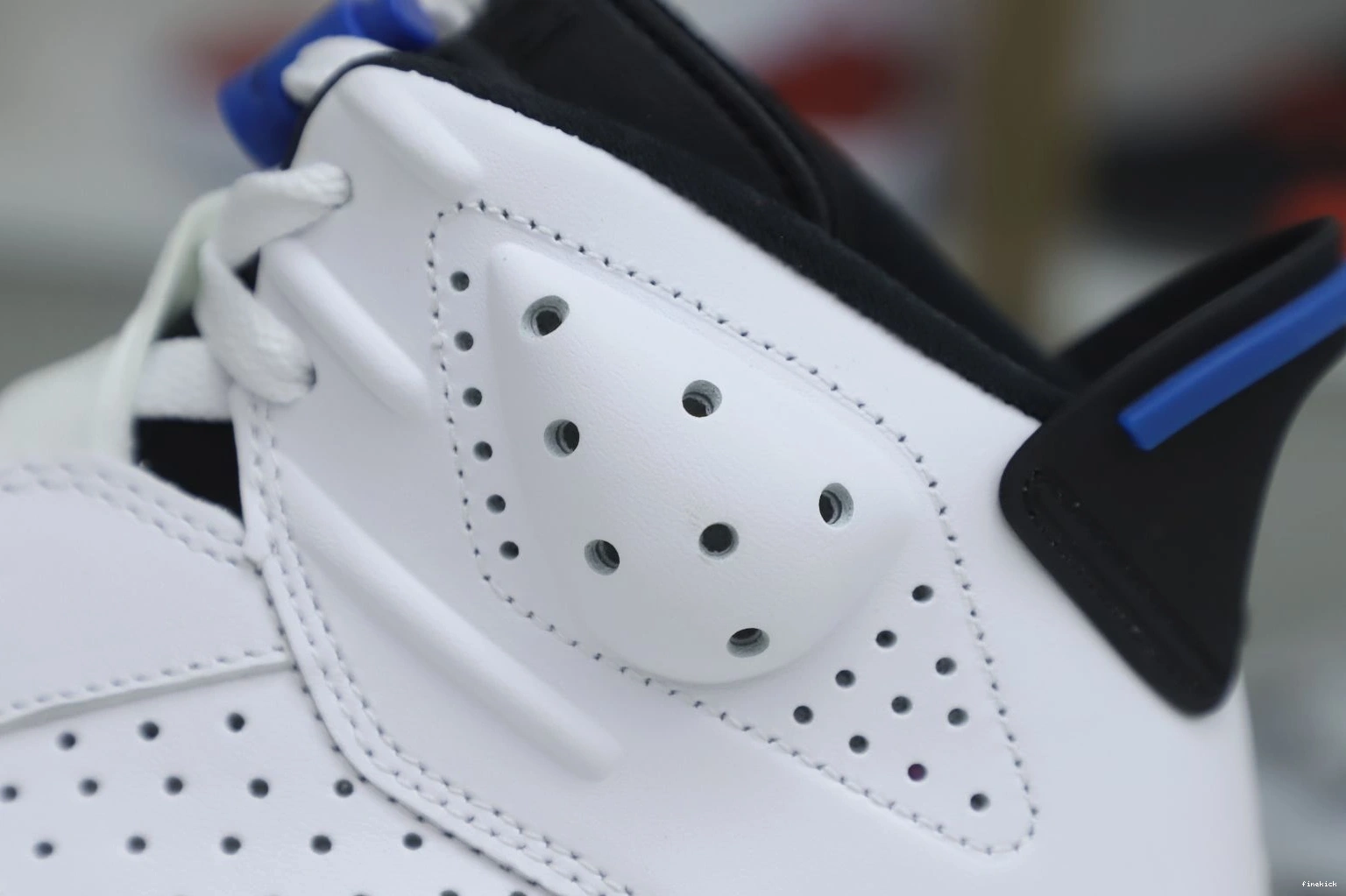 6 JORDAN RETRO SPORT AIR BLUE 0730